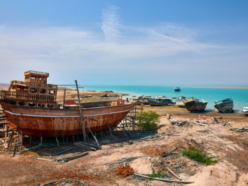 Traditional skills of building and sailing Iranian Lenj boats in the Persian Gulf
