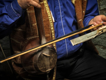 Art of Crafting and Playing with Kamancheh